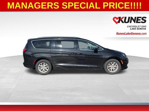 2017 Chrysler Pacifica Touring