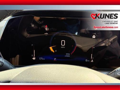 Mosaic Black Metallic 2026 Chevrolet Trax LT