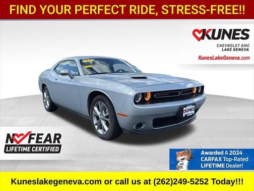 2023 Dodge Challenger SXT