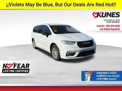 2024 Chrysler Pacifica Touring L