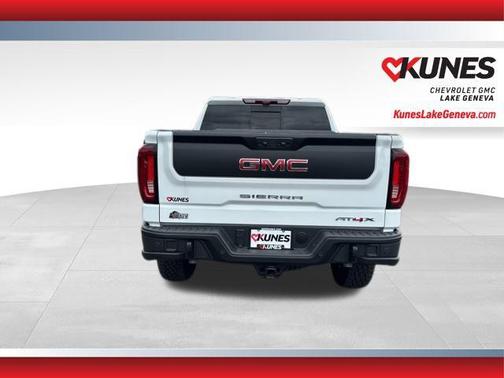 2024 GMC Sierra 1500 AT4X