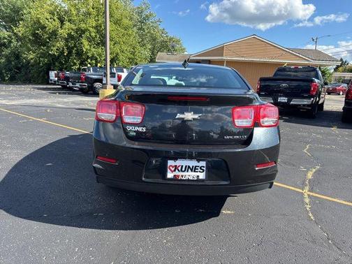 2015 Chevrolet Malibu 1LT