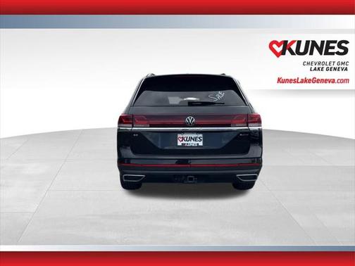 2024 Volkswagen Atlas 2.0T SE w/Technology 4MOTION