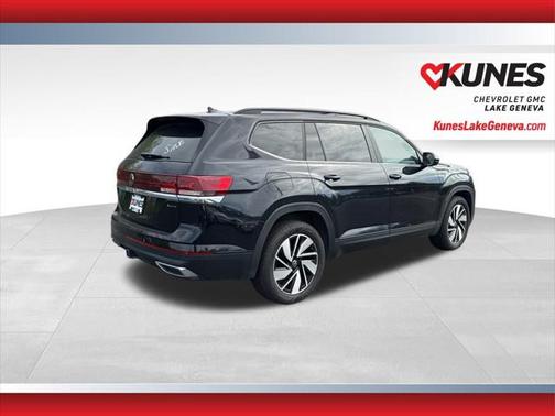 2024 Volkswagen Atlas 2.0T SE w/Technology 4MOTION