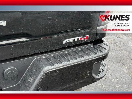 Onyx Black 2026 GMC Sierra 2500 AT4
