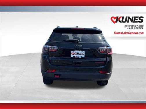 2024 Jeep Compass Trailhawk