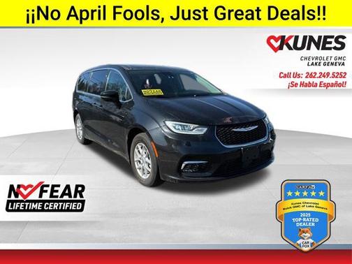 2024 Chrysler Pacifica Touring L