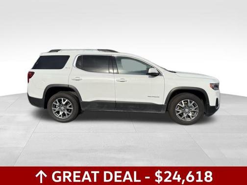 2023 GMC Acadia AWD SLT