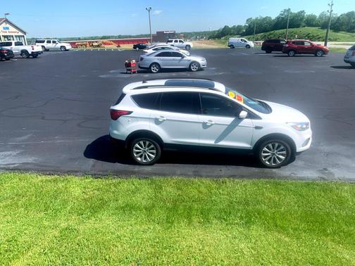 2019 Ford Escape SEL