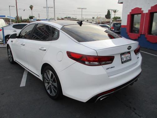Snow White Pearl 2016 Kia Optima SXL Turbo