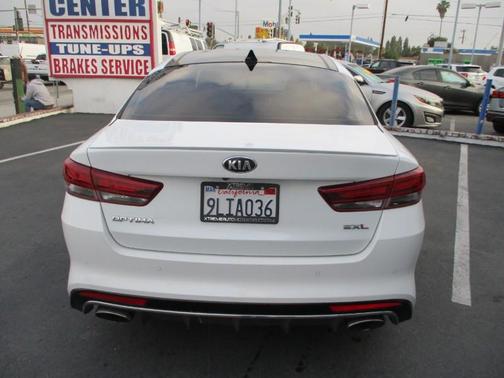 Snow White Pearl 2016 Kia Optima SXL Turbo