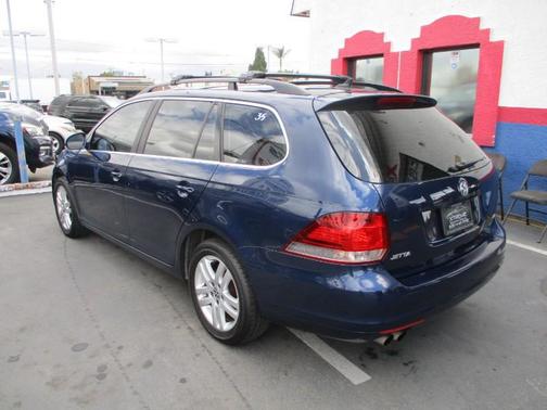 Tempest Blue Metallic 2013 Volkswagen Jetta SportWagen TDI