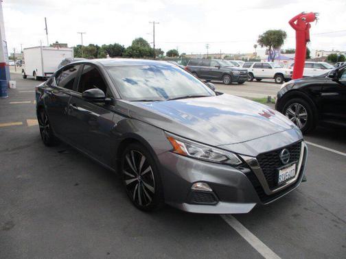 Gun Metallic 2020 Nissan Altima SR FWD