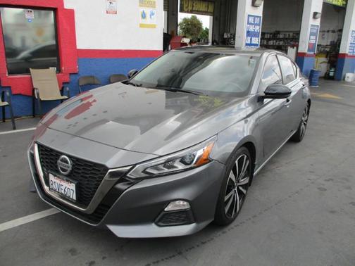Gun Metallic 2020 Nissan Altima SR FWD