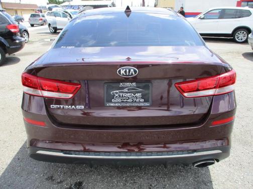 Sangria 2020 Kia Optima LX
