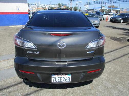 Gray 2013 Mazda Mazda3 i Touring