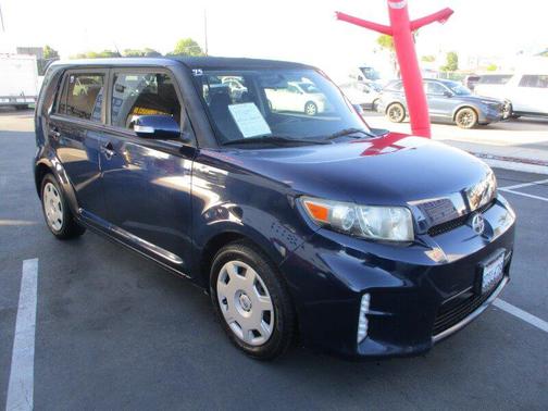 Nautical Blue Metallic 2013 Scion xB 10 Series
