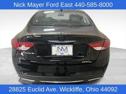 2015 Chrysler 200 C