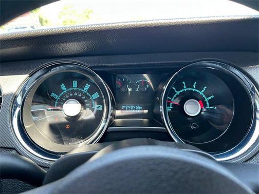 2010 Ford Mustang Base