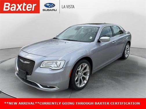 2016 Chrysler 300C Platinum