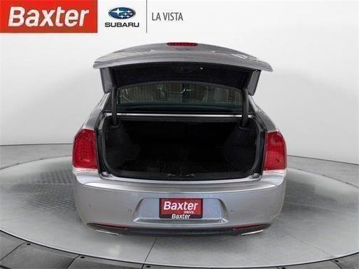 2016 Chrysler 300C Platinum