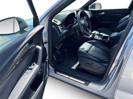2021 Audi SQ5 3.0T Premium Plus