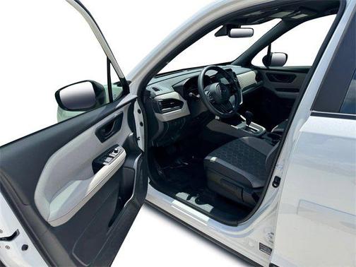 2025 Subaru Forester Base