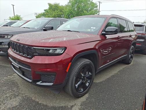 2023 Jeep Grand Cherokee L Altitude 4x4