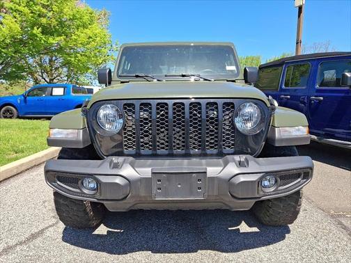 2021 Jeep Gladiator Willys Sport 4x4