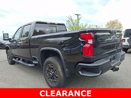 Black 2022 Chevrolet Silverado 2500 LTZ