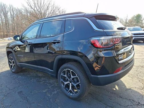 Diamond Black 2026 Jeep Compass Limited