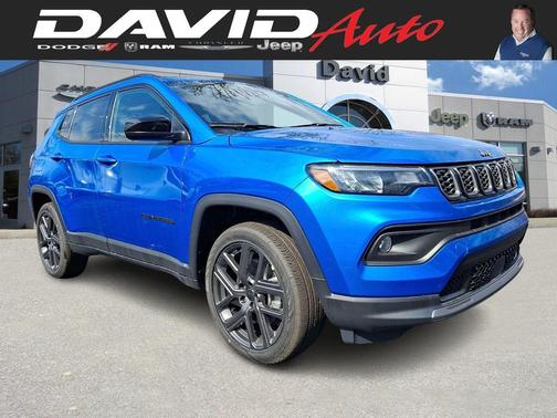 Hydro Blue Pearlcoat 2026 Jeep Compass Latitude