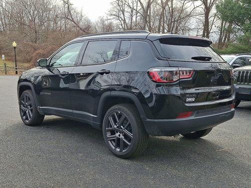 Diamond Black 2026 Jeep Compass Limited