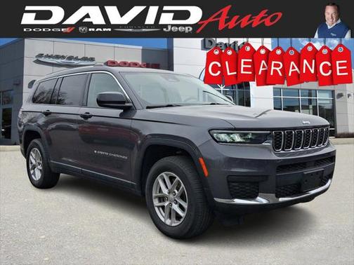 2023 Jeep Grand Cherokee L Laredo 4x4