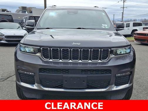 Metallic 2023 Jeep Grand Cherokee L Limited