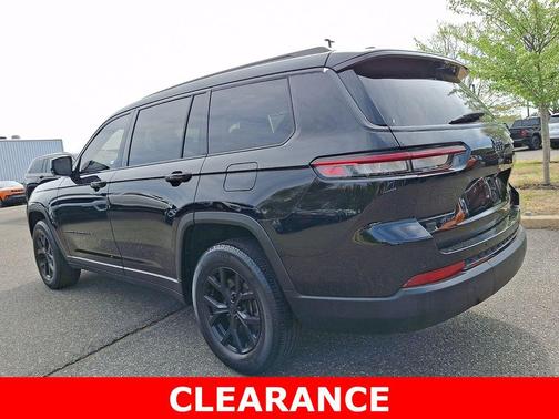 Diamond Black 2022 Jeep Grand Cherokee L Limited