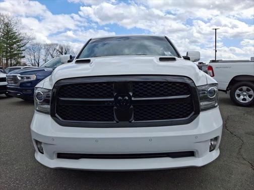 2017 RAM 1500 Night Quad Cab 4x4 64' Box