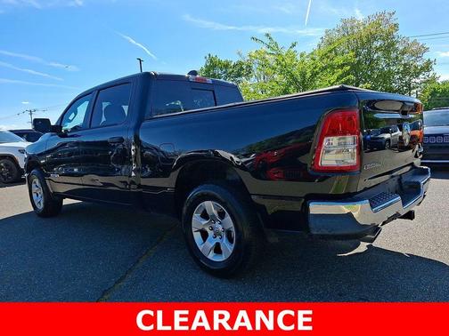 Diamond Black 2024 RAM 1500 Big Horn/Lone Star