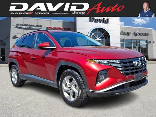 Red 2024 Hyundai TUCSON SEL
