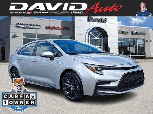 Classic Silver Metallic 2024 Toyota Corolla SE