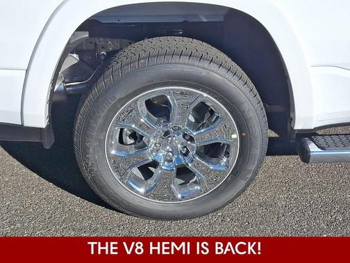 Bright White Clearcoat 2026 RAM 1500 Big Horn/Lone Star