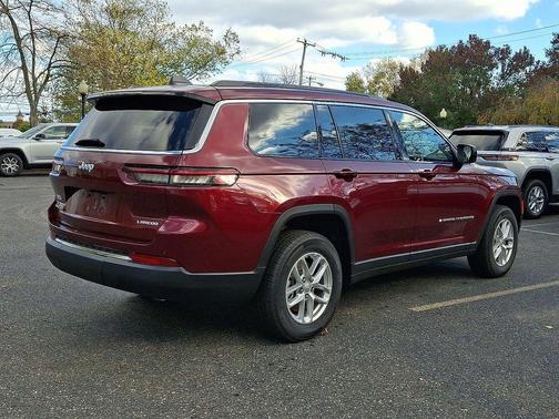 Velvet Red Pearlcoat 2025 Jeep Grand Cherokee L Laredo