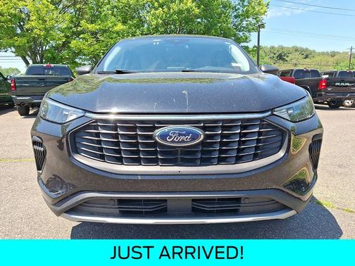 Black Metallic 2024 Ford Escape Active