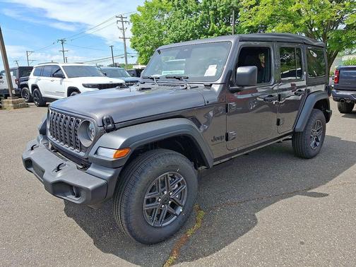 Granite Crystal Clearcoat Metallic 2026 Jeep Wrangler Sport