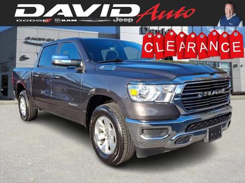 2024 RAM 1500 Laramie Crew Cab 4x4 57' Box