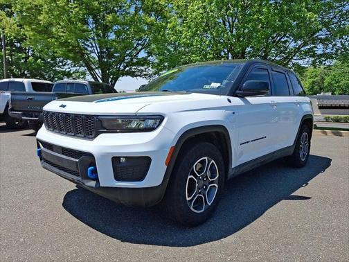 2023 Jeep Grand Cherokee 4xe Trailhawk