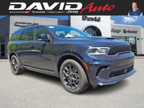 Night 2026 Dodge Durango GT Plus HEMI V8