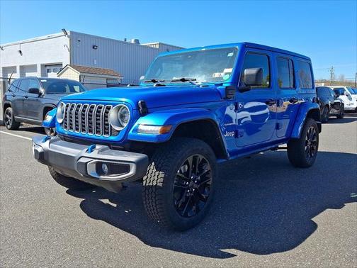 2024 Jeep Wrangler 4xe Sahara 4xe