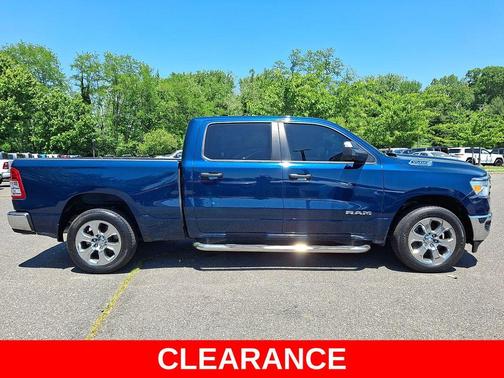 Patriot Blue Pearlcoat 2023 RAM 1500 Big Horn