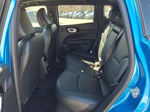 Hydro Blue Pearlcoat 2026 Jeep Compass Limited
